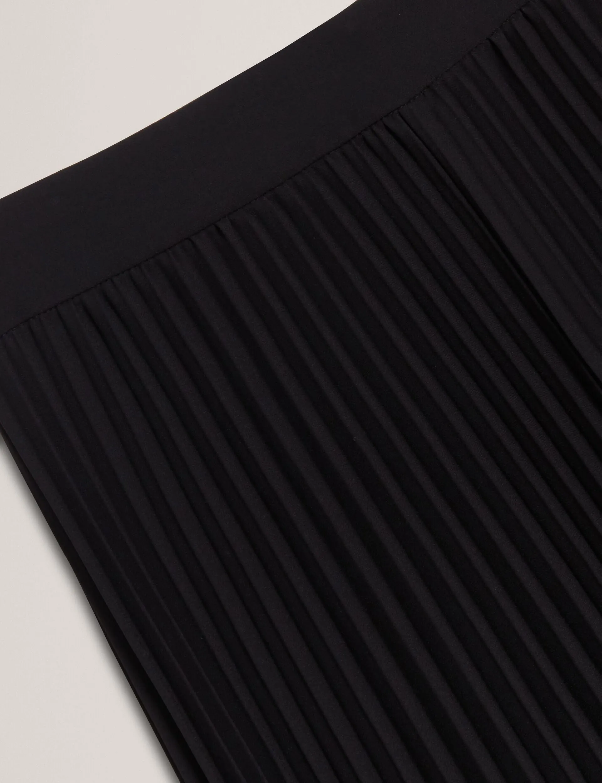 HARYX | BLACK sold by Ted Baker product image thumbnail 3