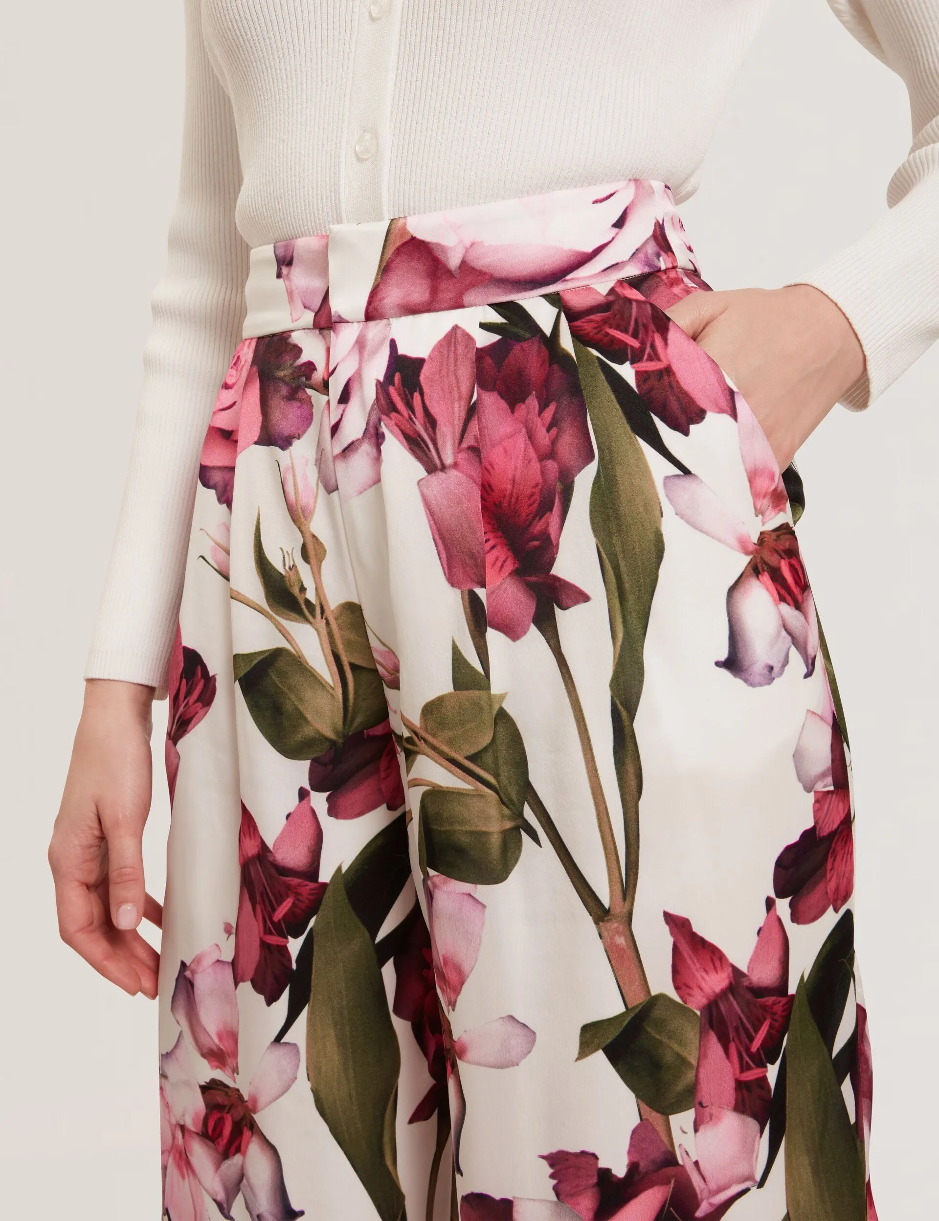 FLORAL SATIN FLOWY PANT | ULTRA WHITE sold by Ted Baker product image thumbnail 4