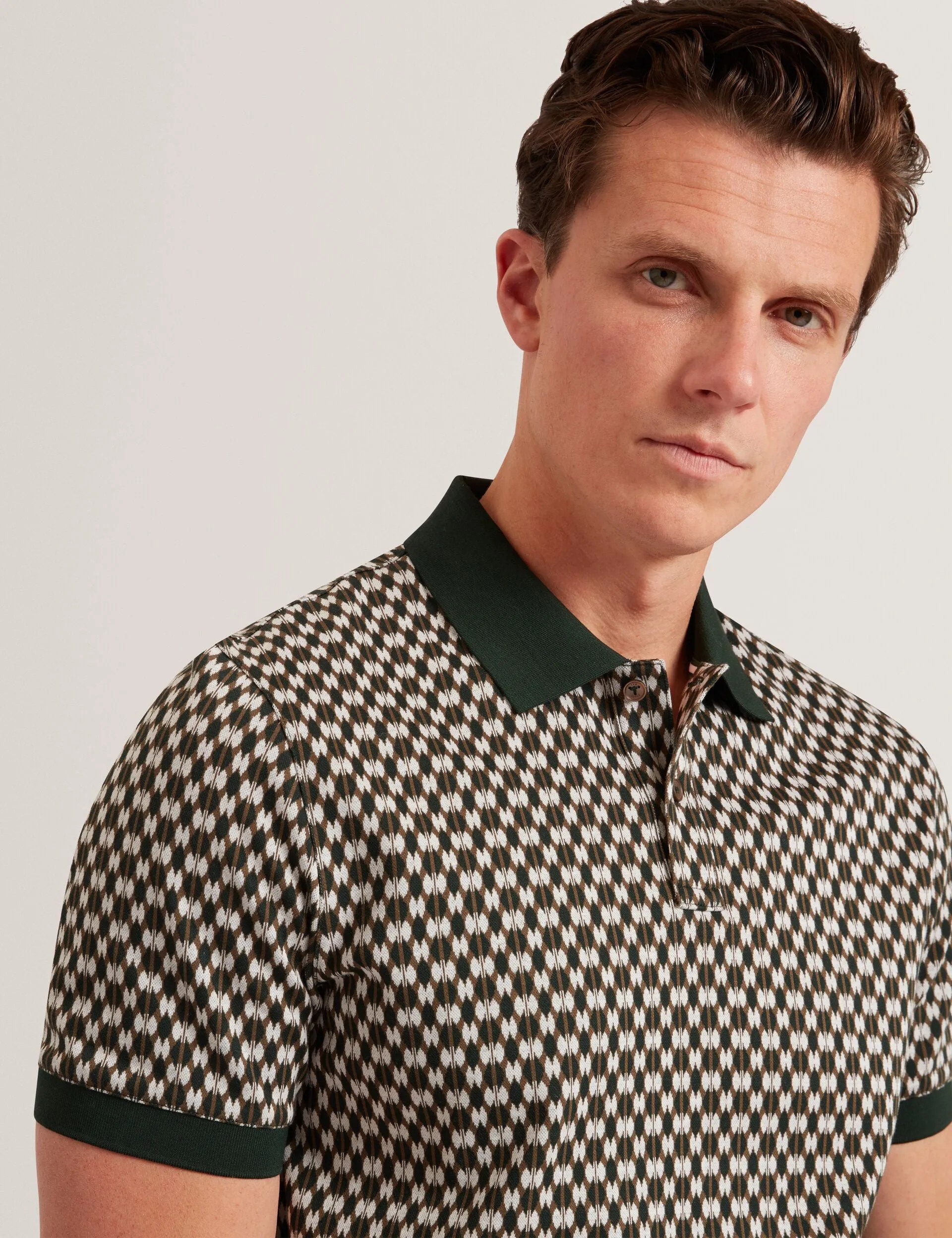 ERNIST | DK-GREEN sold by Ted Baker product image thumbnail 4