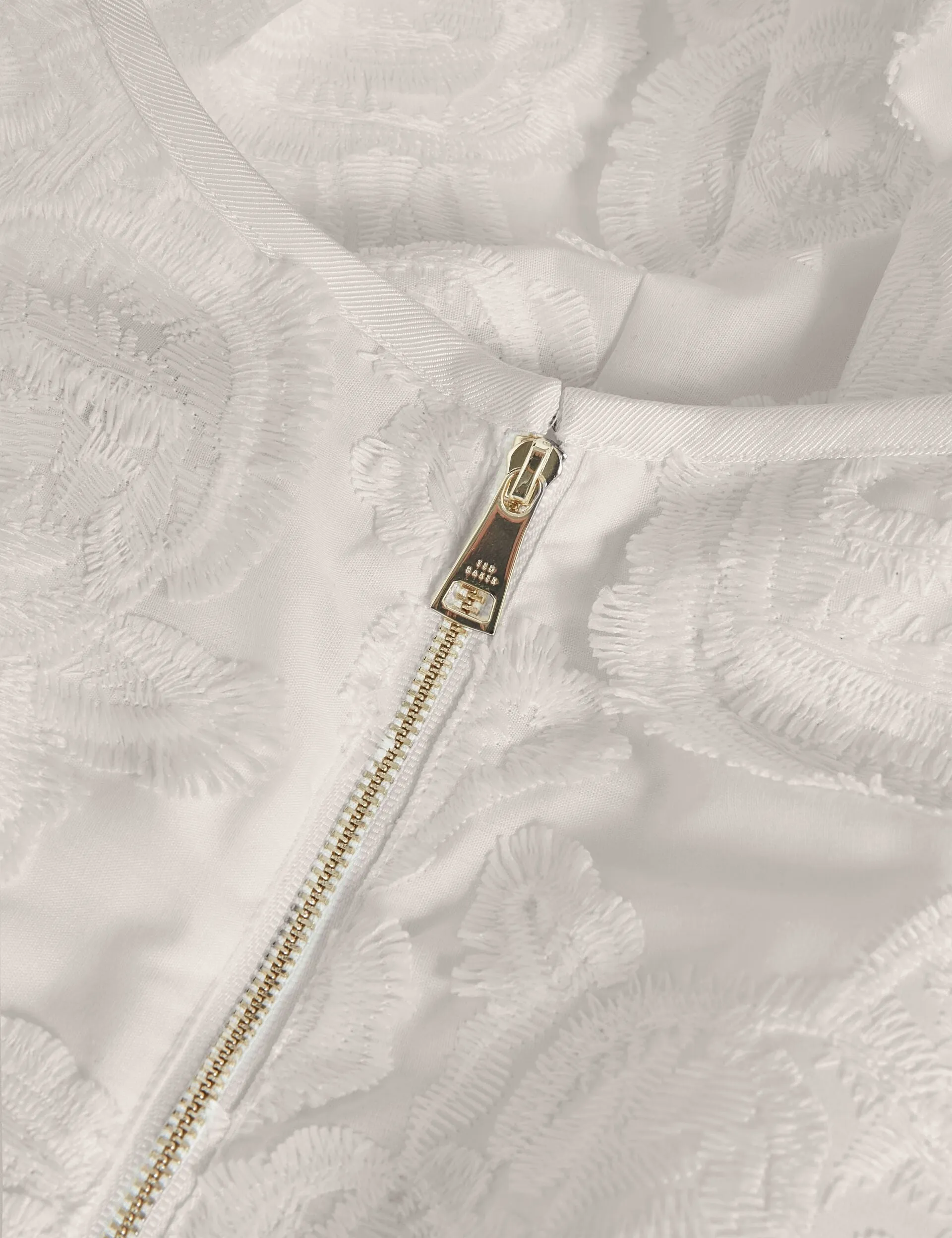 ENKOAA | WHITE sold by Ted Baker product image thumbnail 5