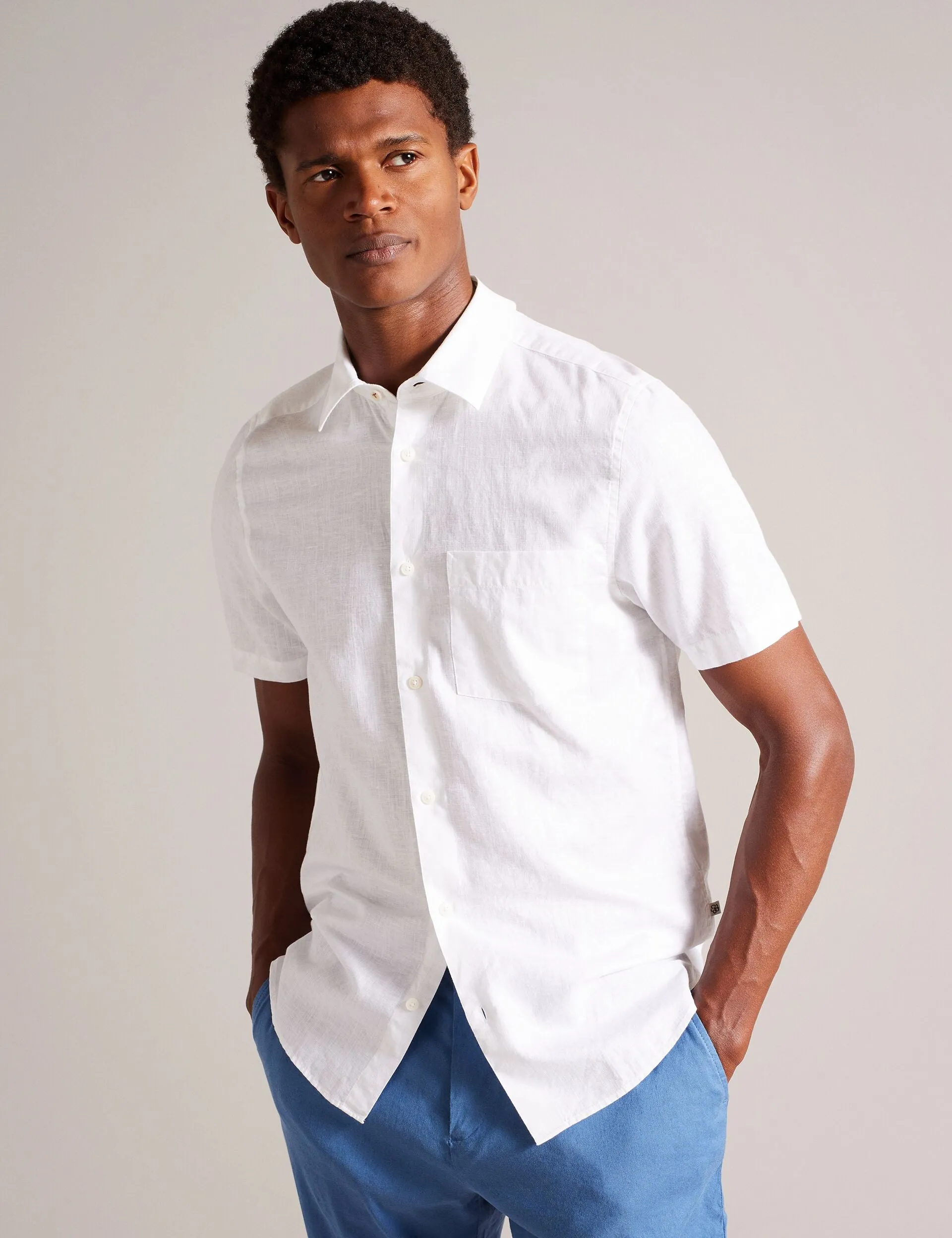 KINGFRD | WHITE sold by Ted Baker