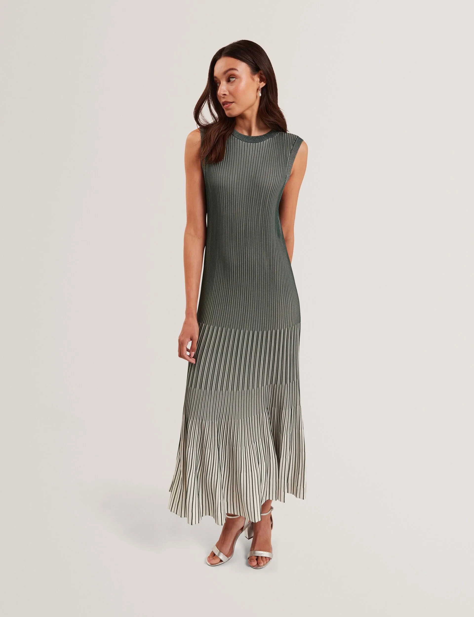 DILYLAA | DARK GREEN sold by Ted Baker product image thumbnail 5