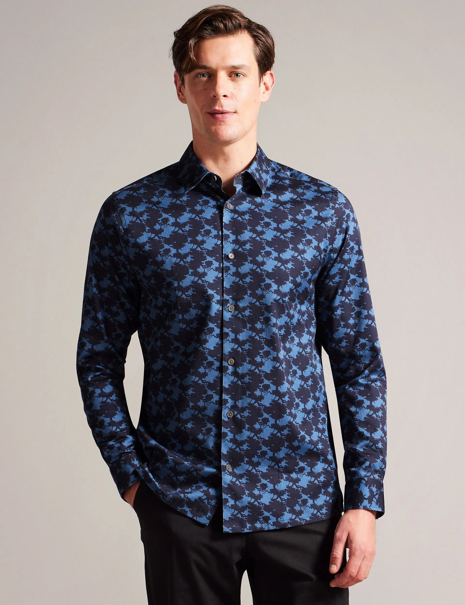 FLYDA | DK-NAVY sold by Ted Baker