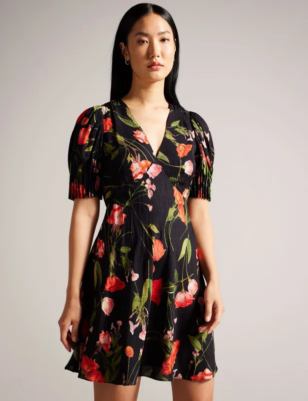 SIENNO | BLACK sold by Ted Baker