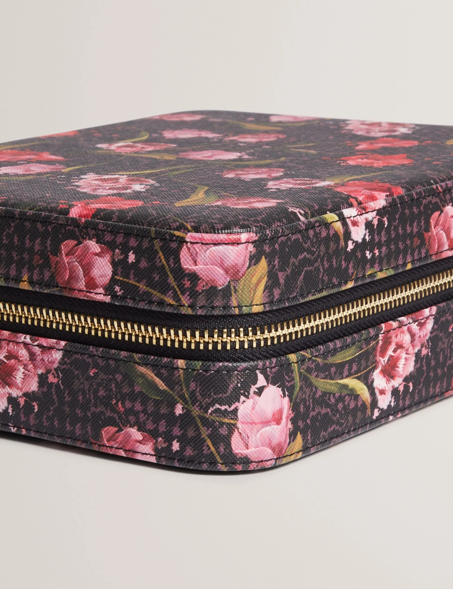 TULBERY | BLACK sold by Ted Baker product image thumbnail 2