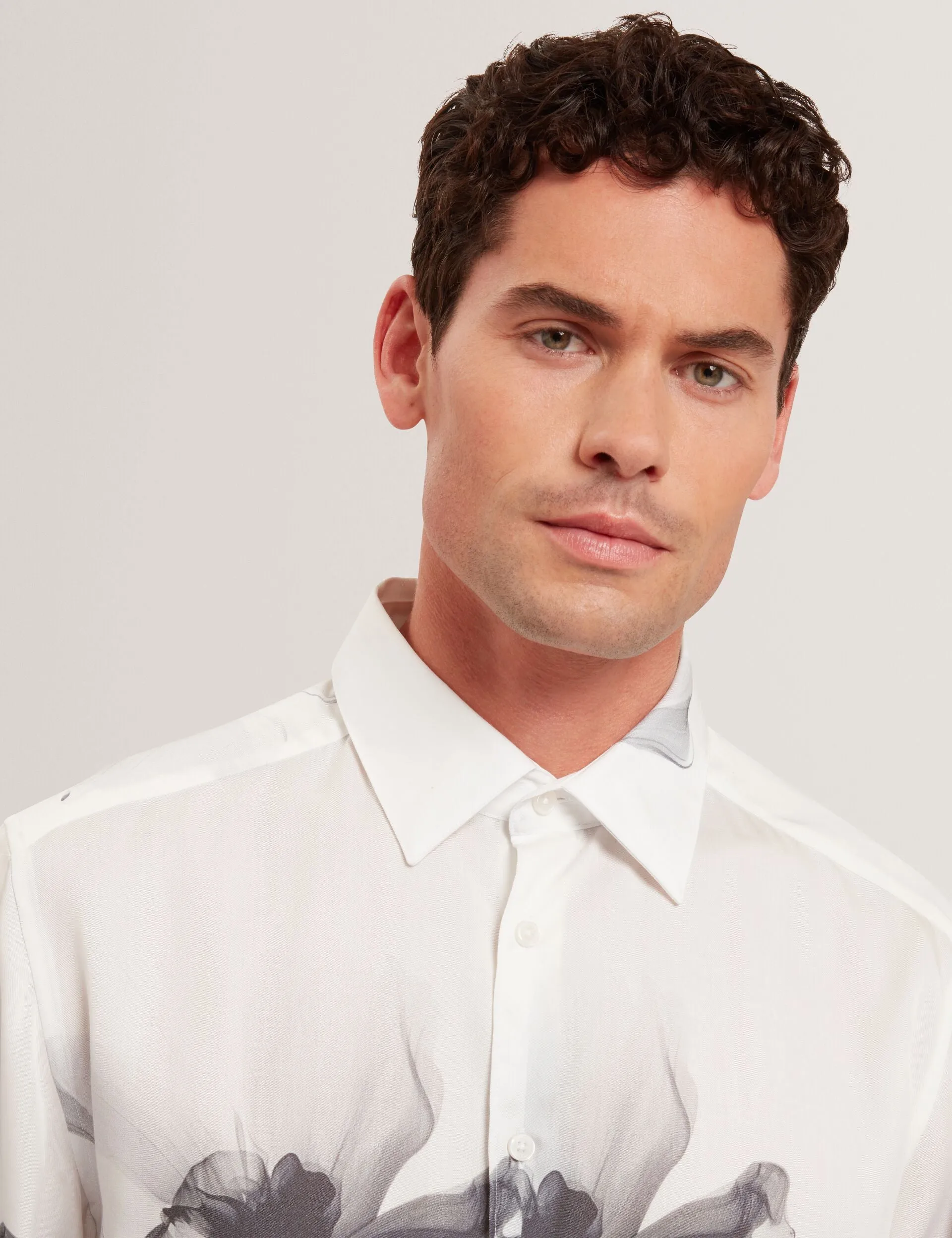 AMUND | WHITE sold by Ted Baker product image thumbnail 4