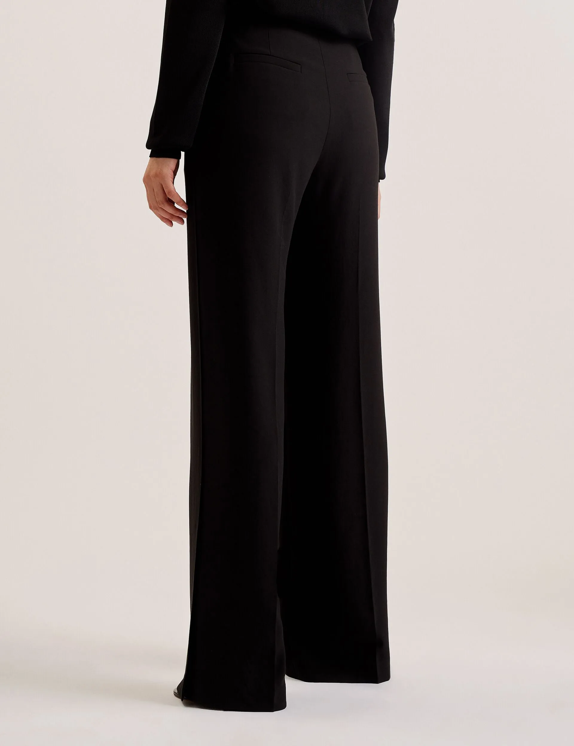 INUT | BLACK sold by Ted Baker product image thumbnail 3