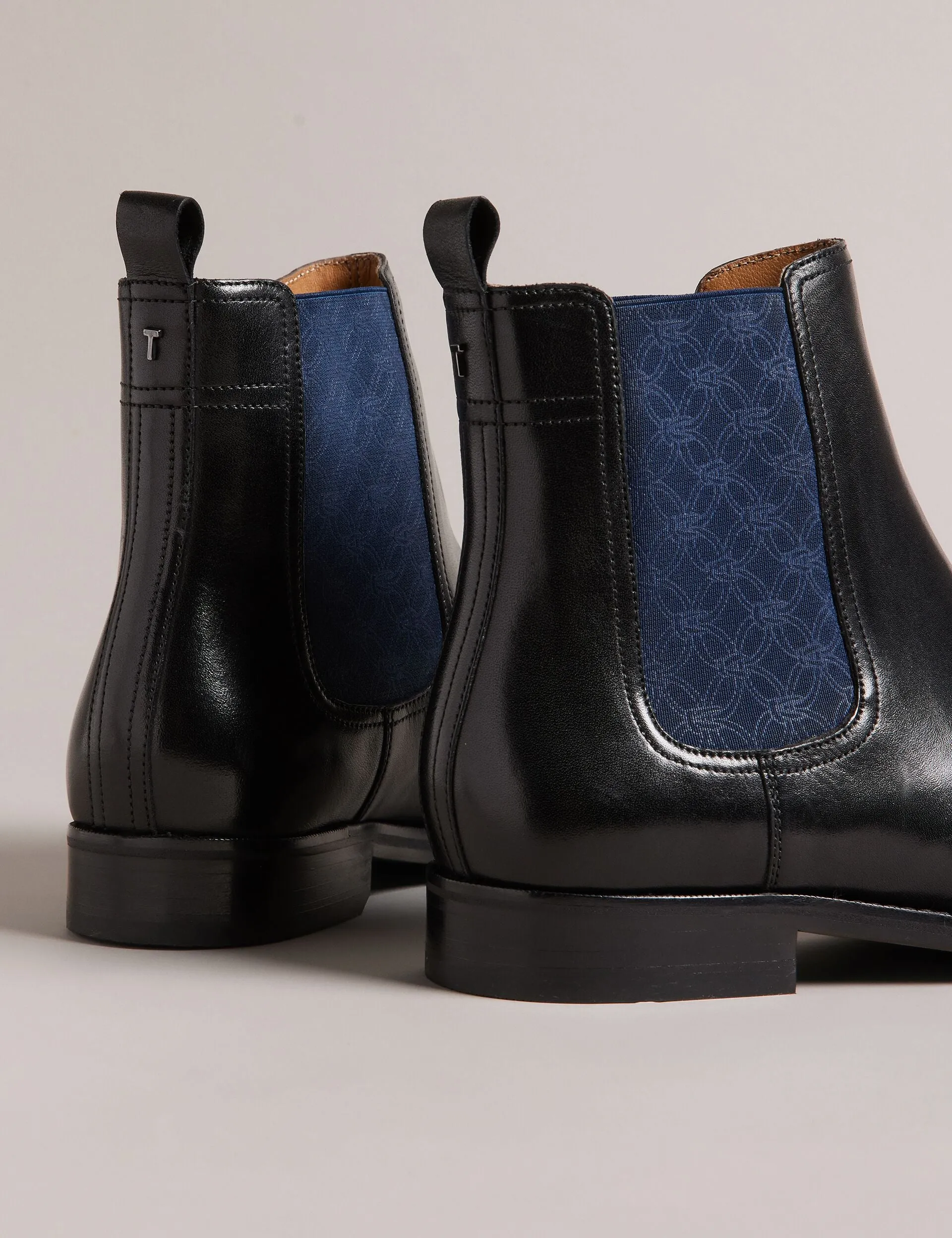 LINEUS | BLACK sold by Ted Baker product image thumbnail 5