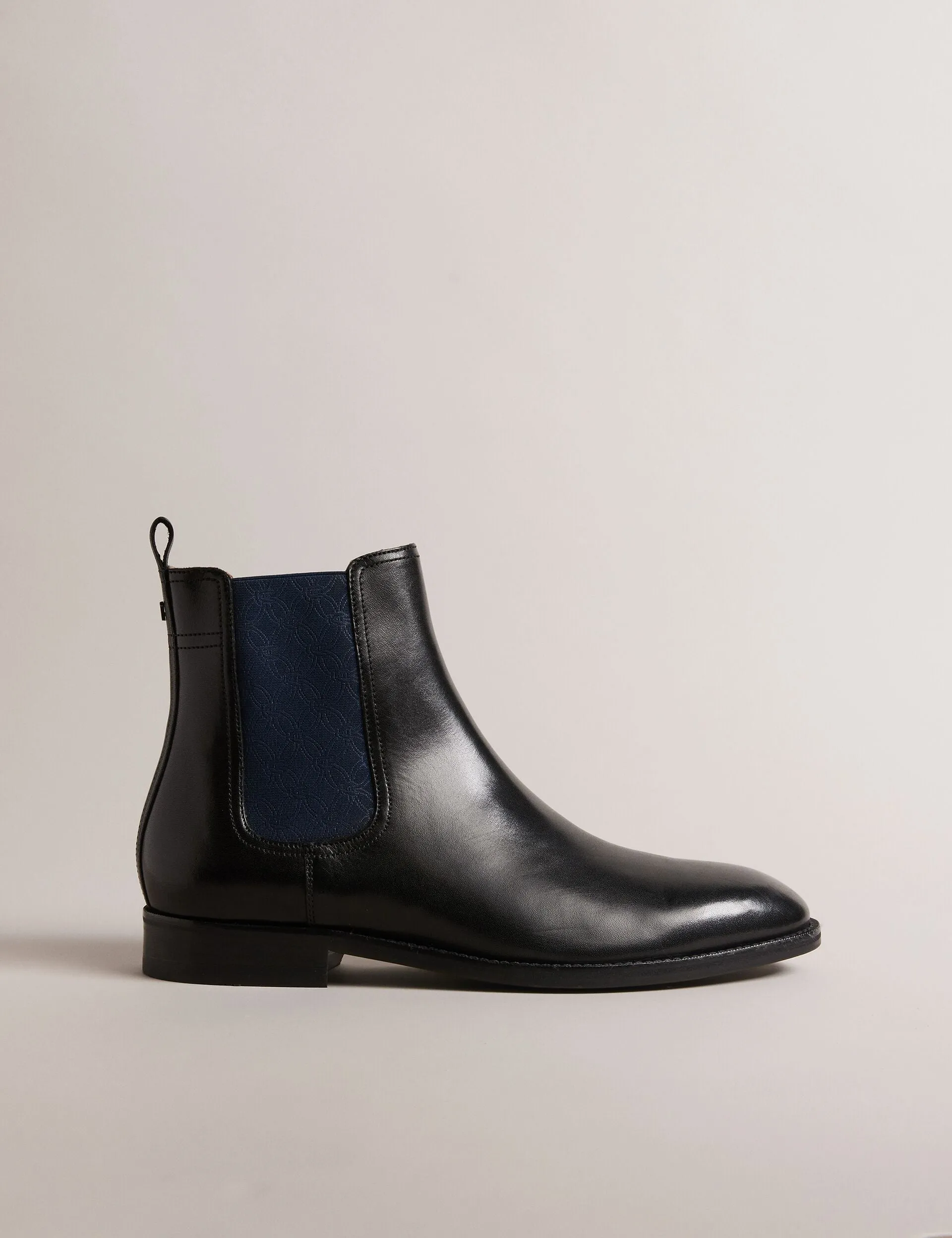 LINEUS | BLACK sold by Ted Baker