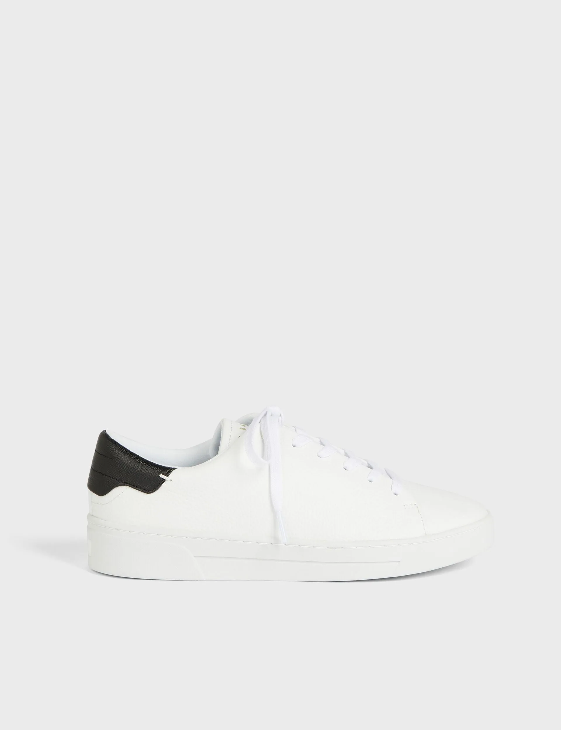 KIMMII | WHITE-BLK sold by Ted Baker