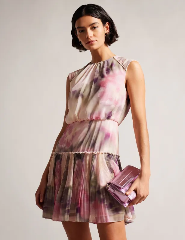 AMORITA | CORAL made by Ted Baker