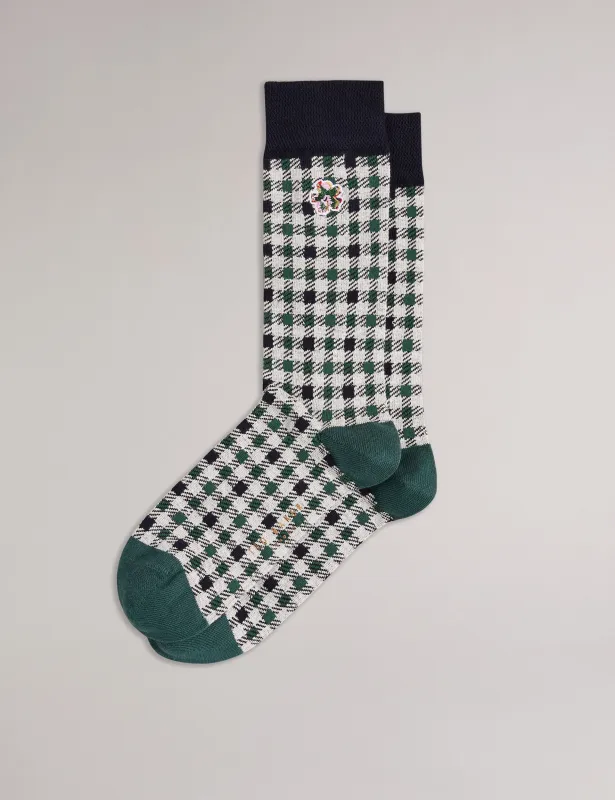 DETATCH | GREEN sold by Ted Baker