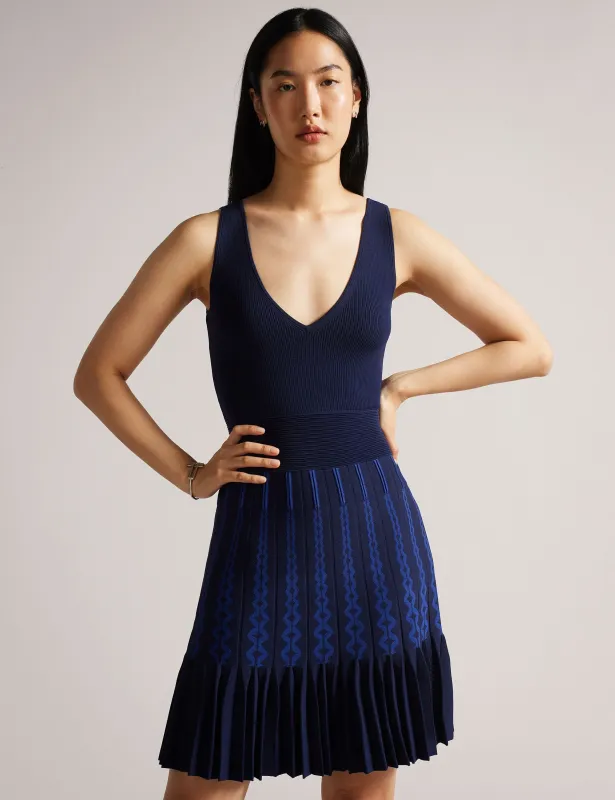 JULOTE | NAVY sold by Ted Baker