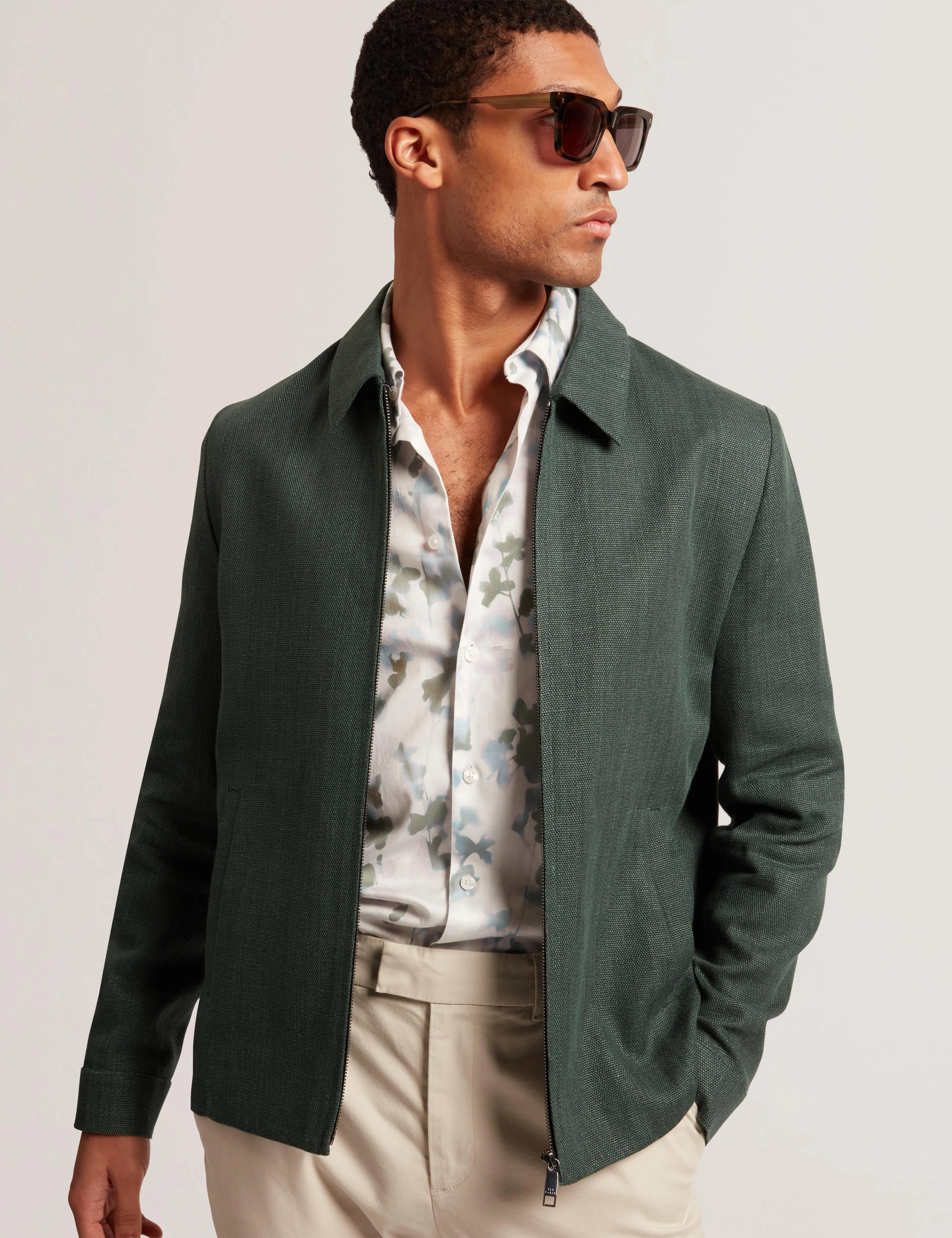 KUMARH | DK-GREEN sold by Ted Baker