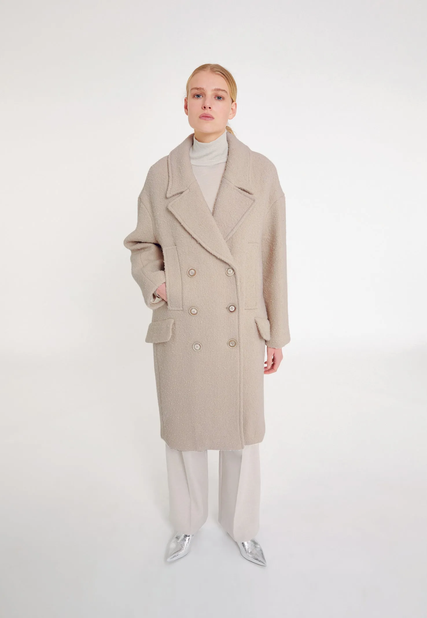 Cream White Bouclé Double-Breasted Long Coat sold by Tela product image thumbnail 3