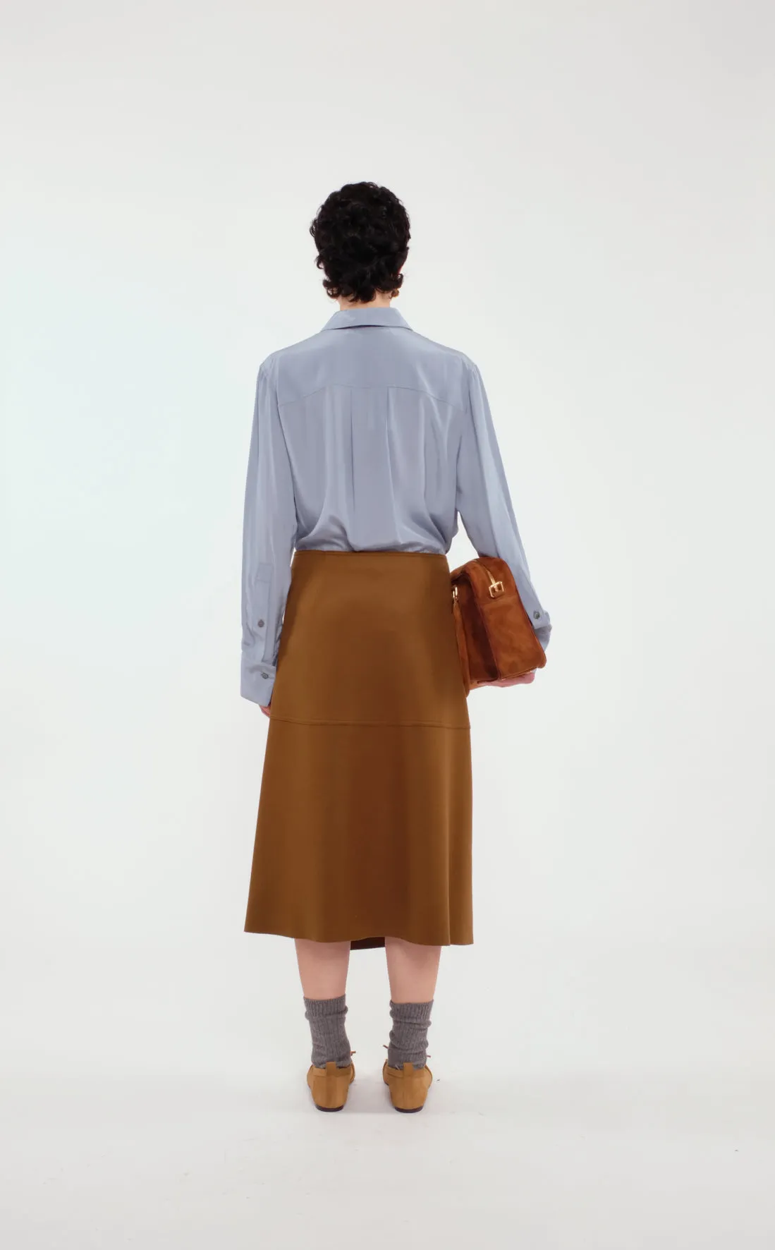 Long-Sleeved Light Blue Shirt In Fluid Viscose sold by Tela product image thumbnail 4