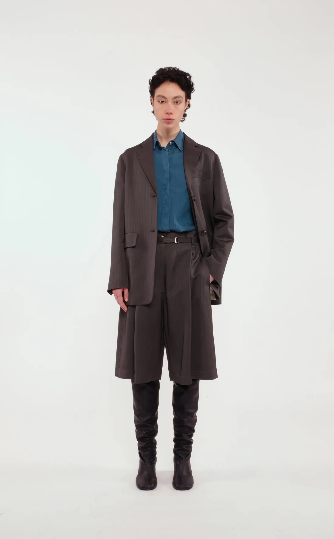 Tailored Graphite Herringbone Bermuda Shorts sold by Tela product image thumbnail 3