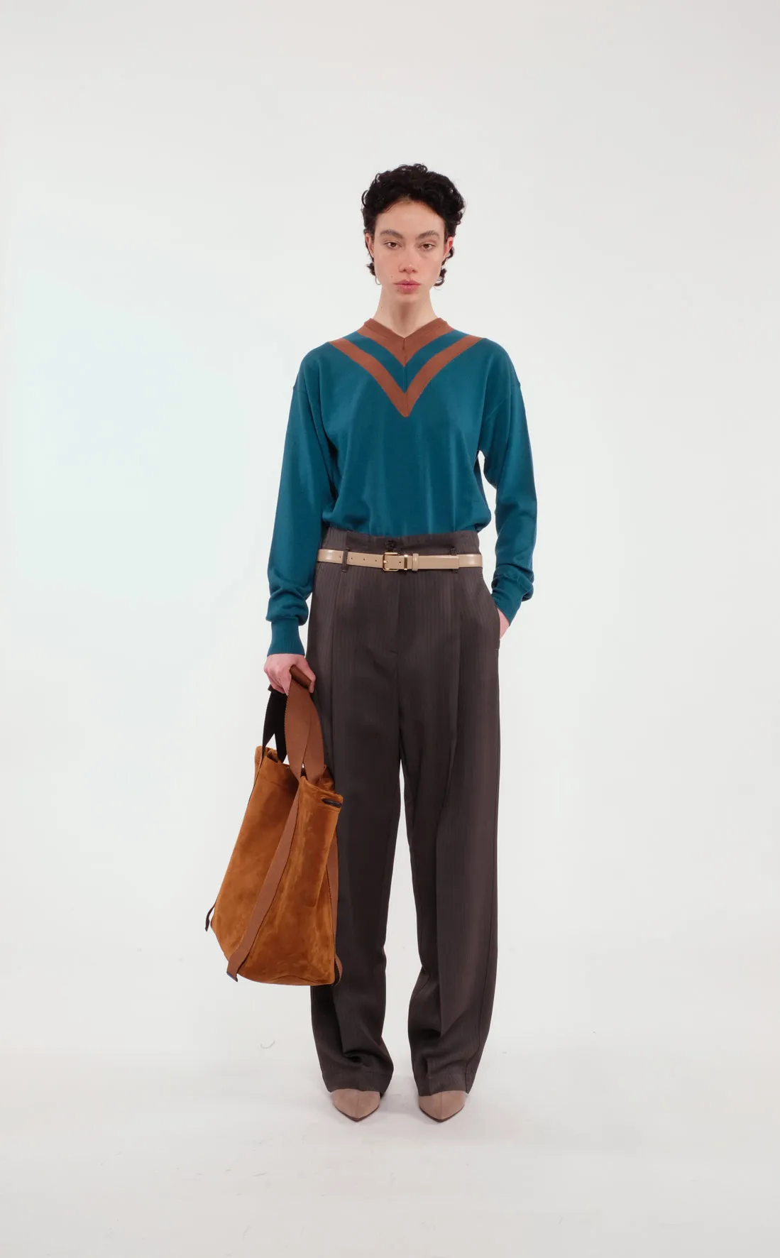 Two-Tone Patterned Merino Wool V-Neck Sweater sold by Tela product image thumbnail 3