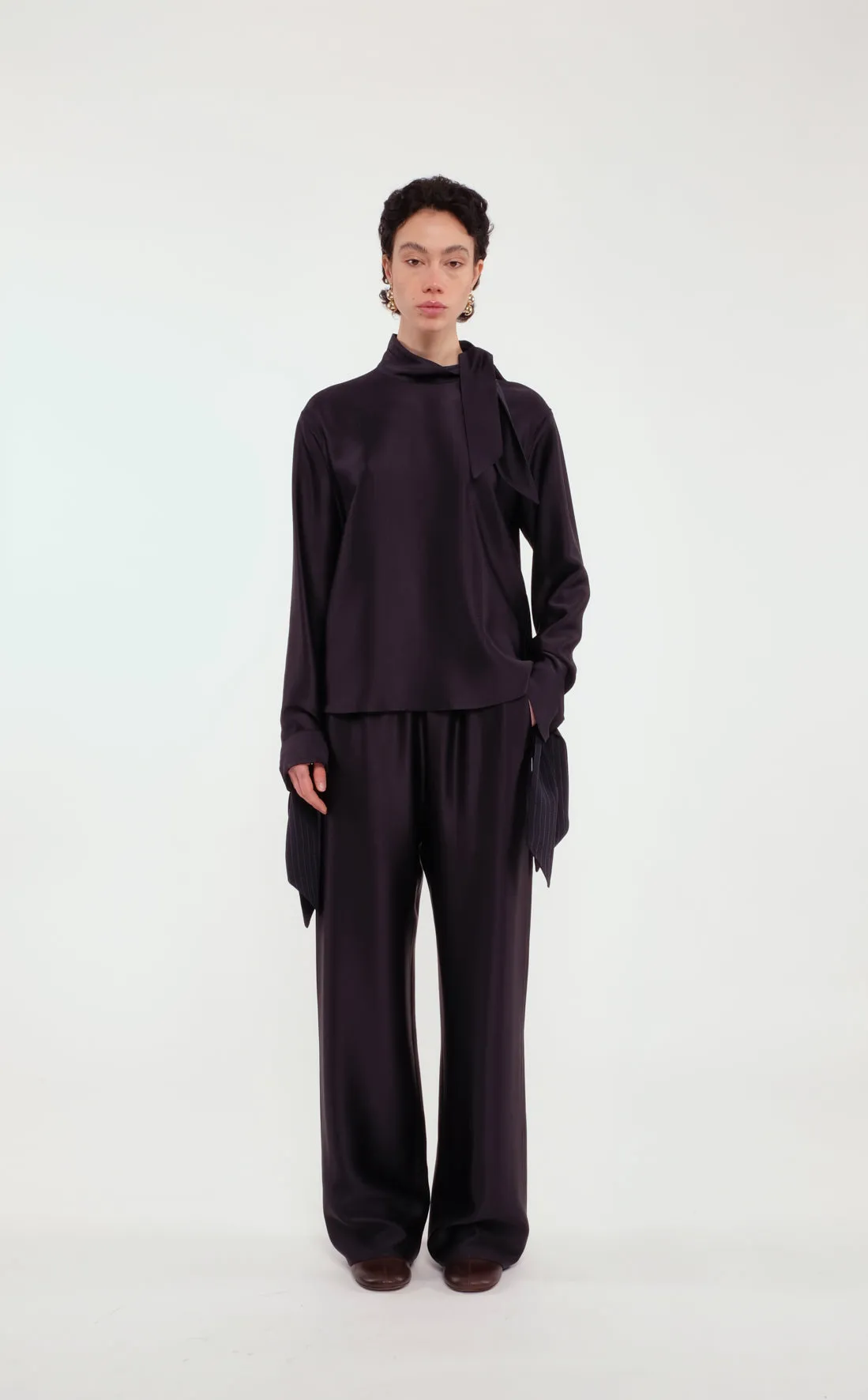 Fluid Pinstriped Blue Straight-Leg Trousers sold by Tela product image thumbnail 3