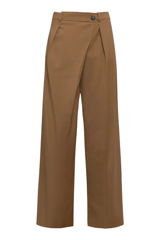 Caramel Front Pleat Trousers In Technical Wool made by Tela