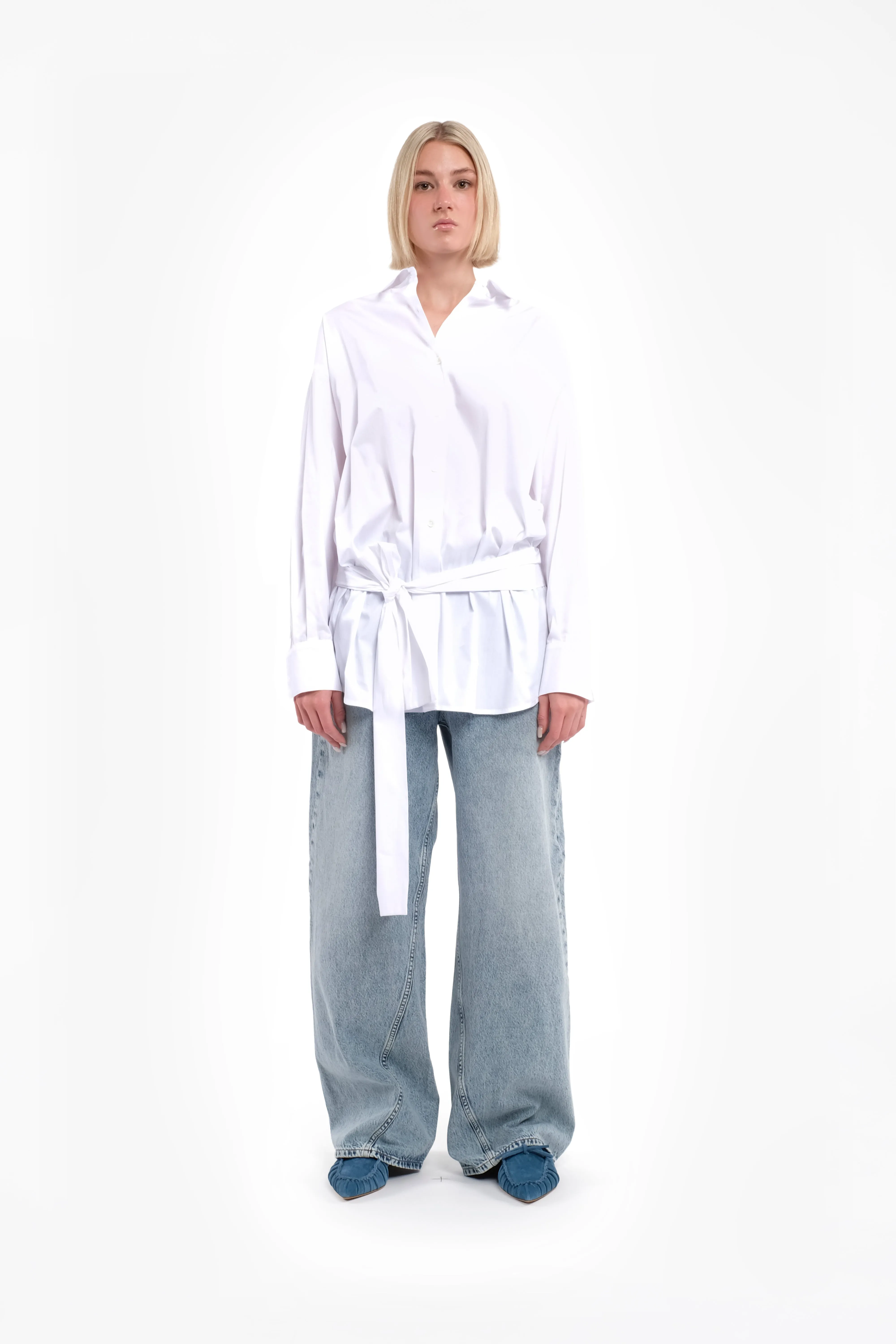 Long-Sleeve White Poplin Shirt With High-Low Hem sold by Tela product image thumbnail 3