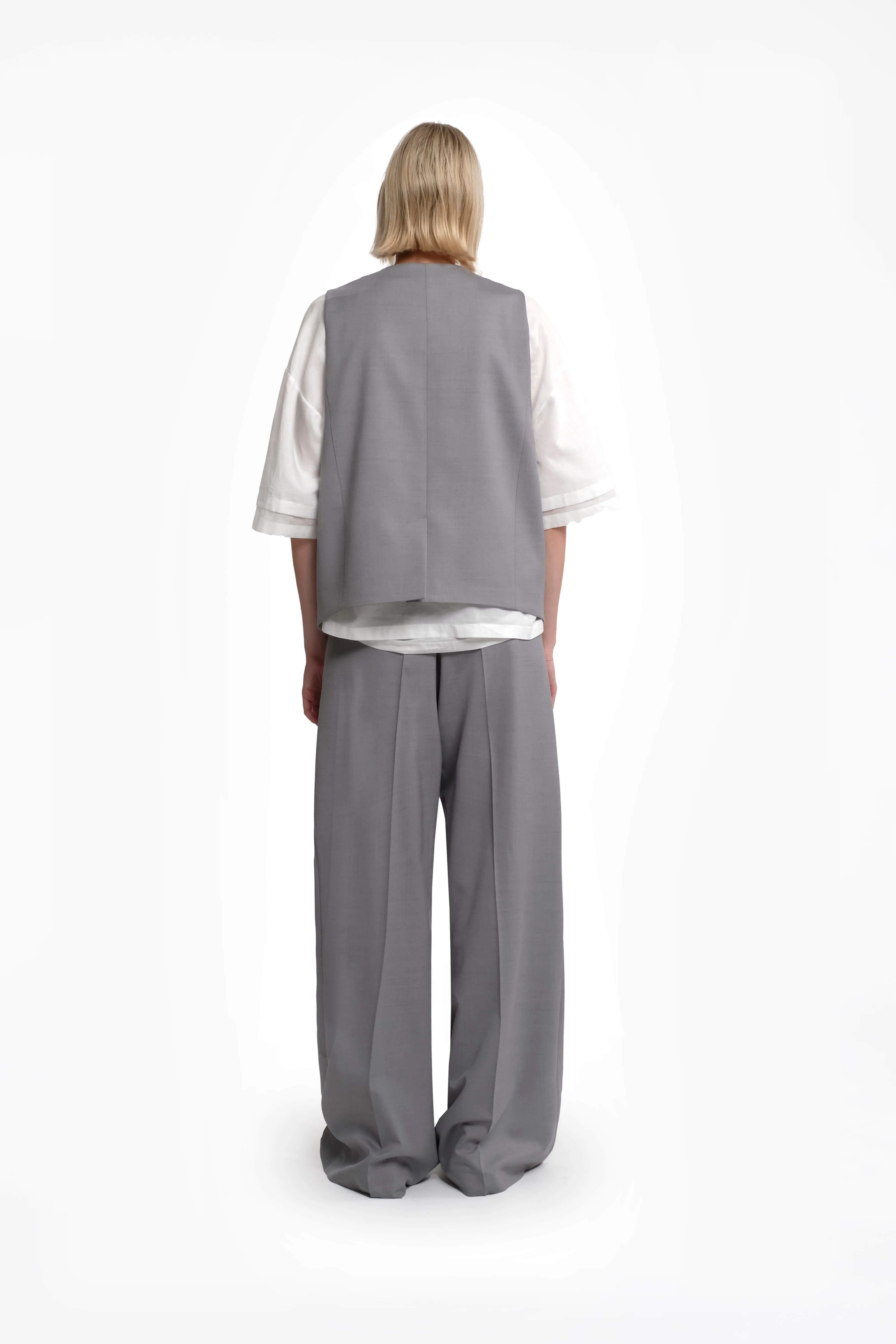 Grey Elegant Wide-Leg Trousers In Cool Wool sold by Tela product image thumbnail 4