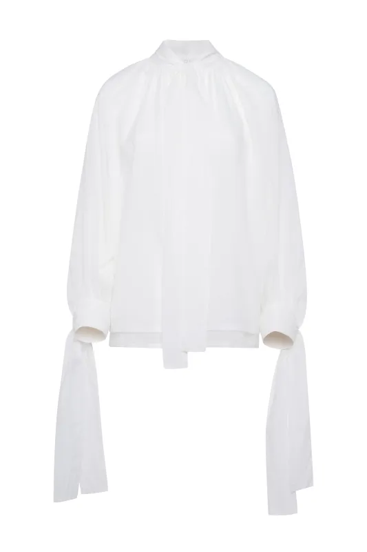 Long-Sleeve White Muslin Shirt With Neck And Cuff Ties made by Tela