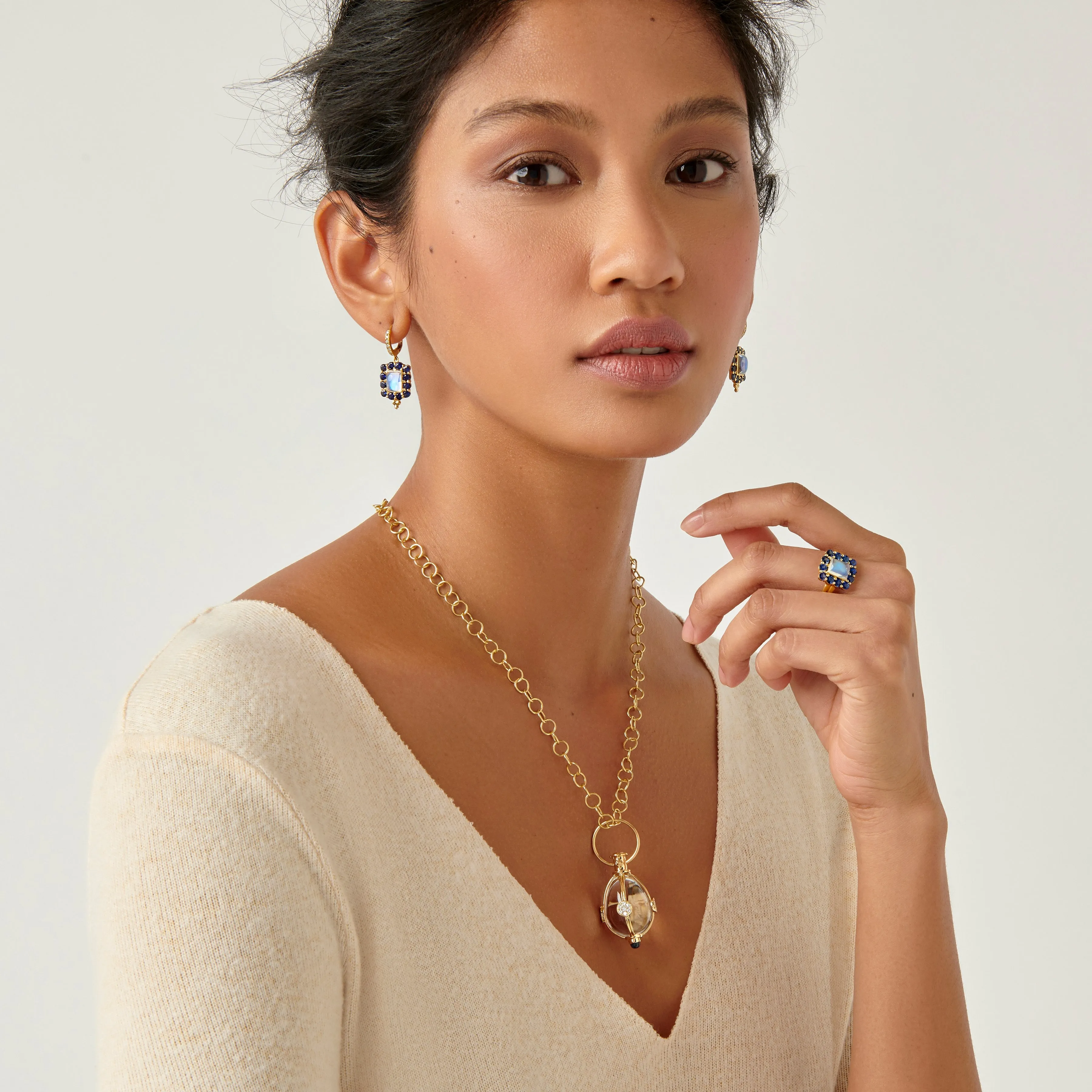 18K Classic Round Chain sold by TEMPLE ST CLAIR product image thumbnail 2