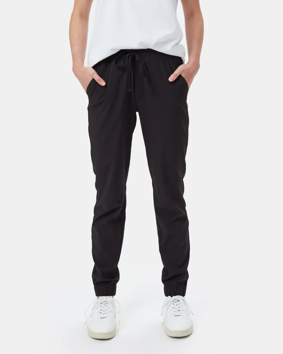 InMotion Pacific Jogger sold by tentree
