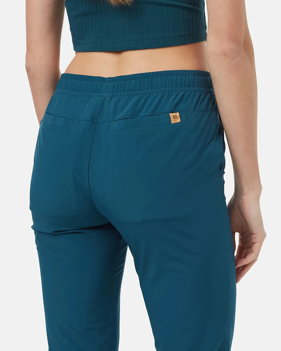 InMotion Pacific Jogger sold by tentree product image thumbnail 4