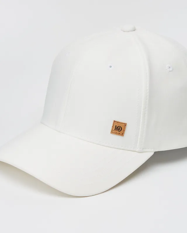 Cork Icon Elevation Hat sold by tentree