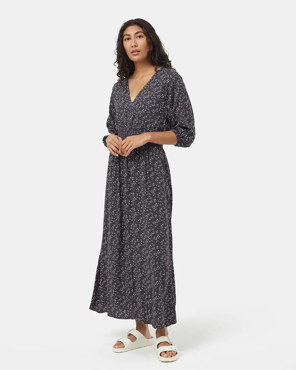 EcoWoven Crepe Maxi Dress sold by tentree product image thumbnail 4