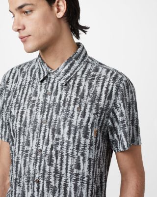 Hemp Shortsleeve Button Up sold by tentree