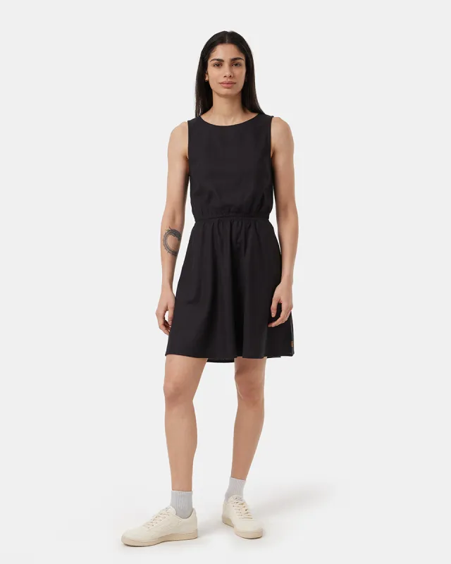 Hemp Cutout Dress sold by tentree