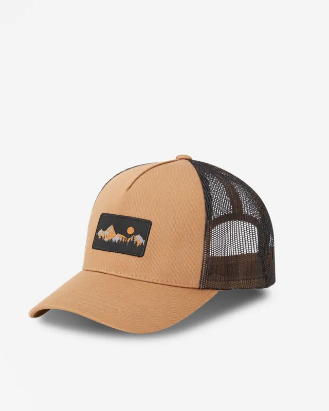 Mountain Patch Altitude Hat sold by tentree