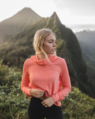 W Juneau Hooded Longsleeve sold by tentree