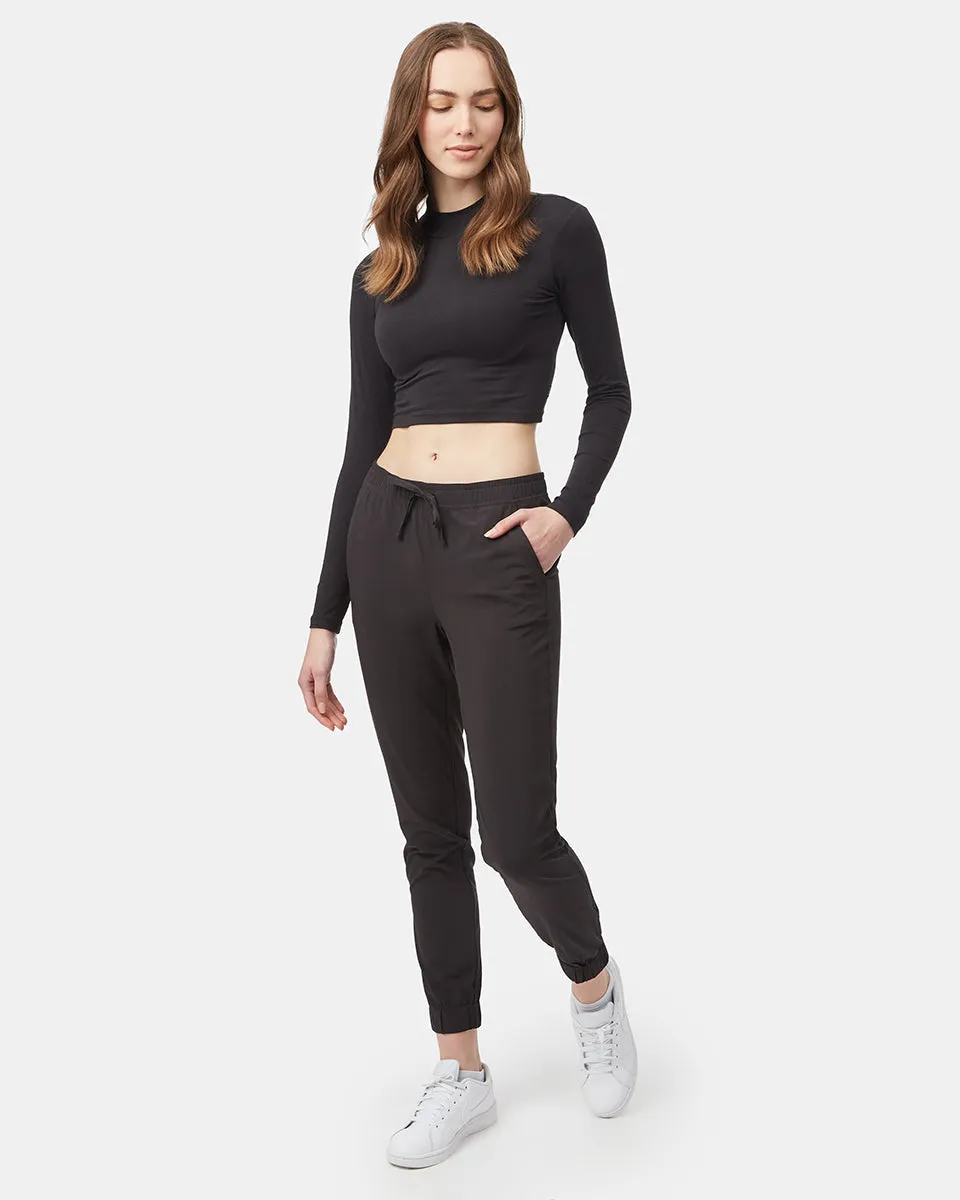 Mockneck Longsleeve Crop sold by tentree product image thumbnail 2