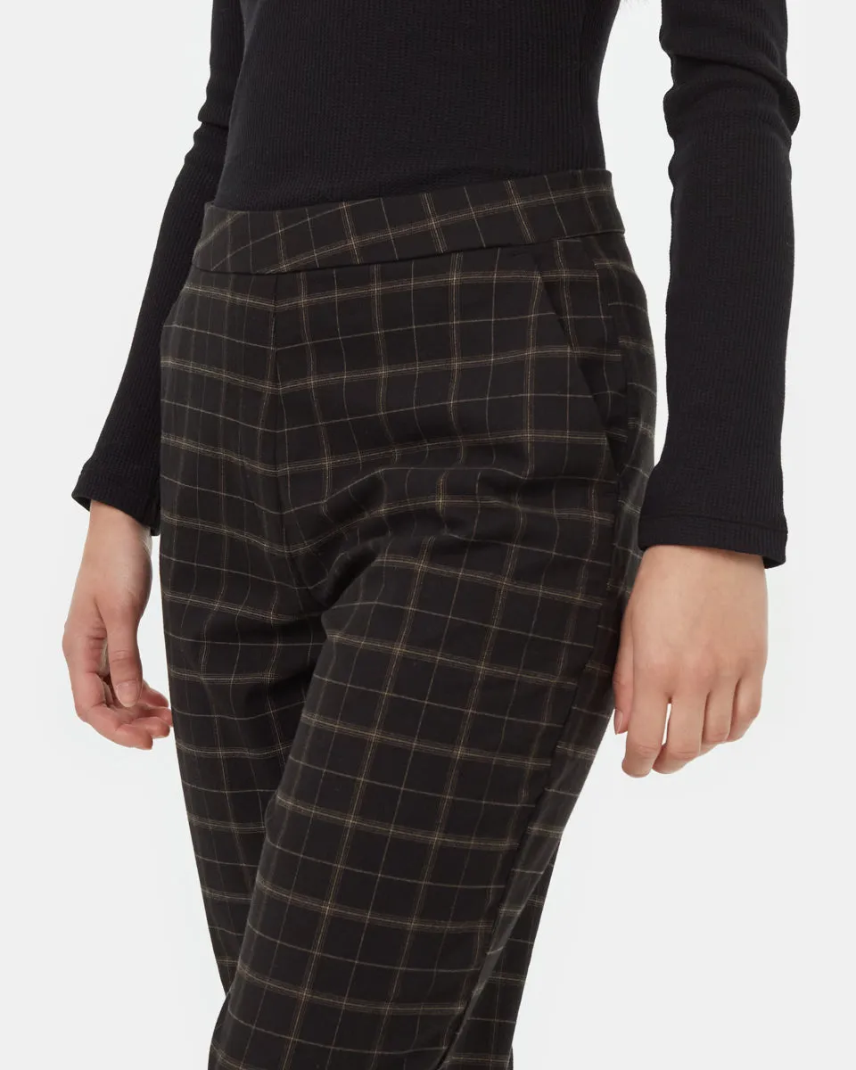 Soft EcoTwill Cropped Pant sold by tentree product image thumbnail 4