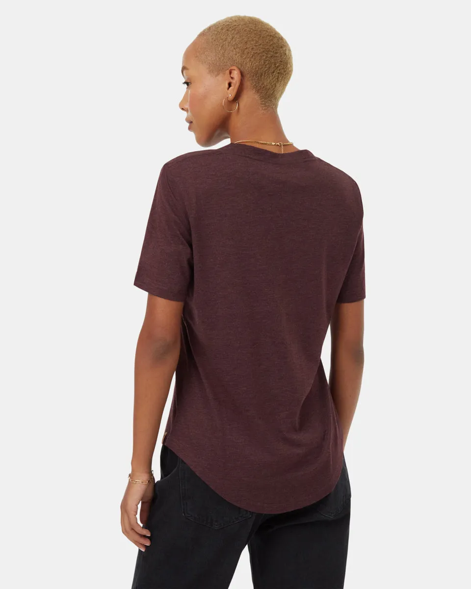 TreeBlend V-Neck T-Shirt sold by tentree product image thumbnail 3
