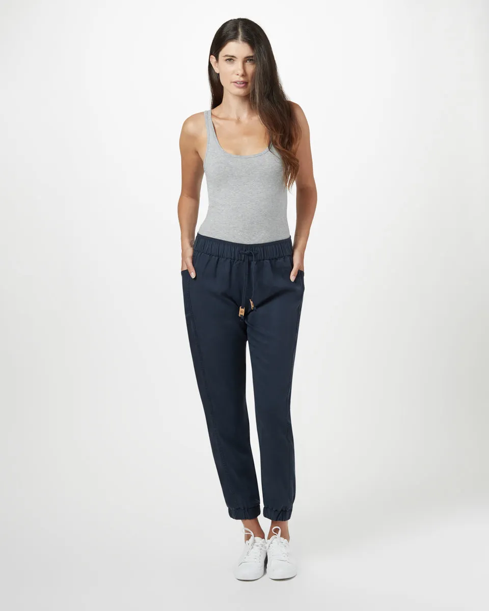 Colwood Jogger sold by tentree