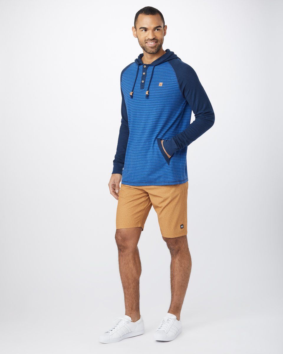 M Hemp Gunnison Hooded Henley sold by tentree product image thumbnail 2