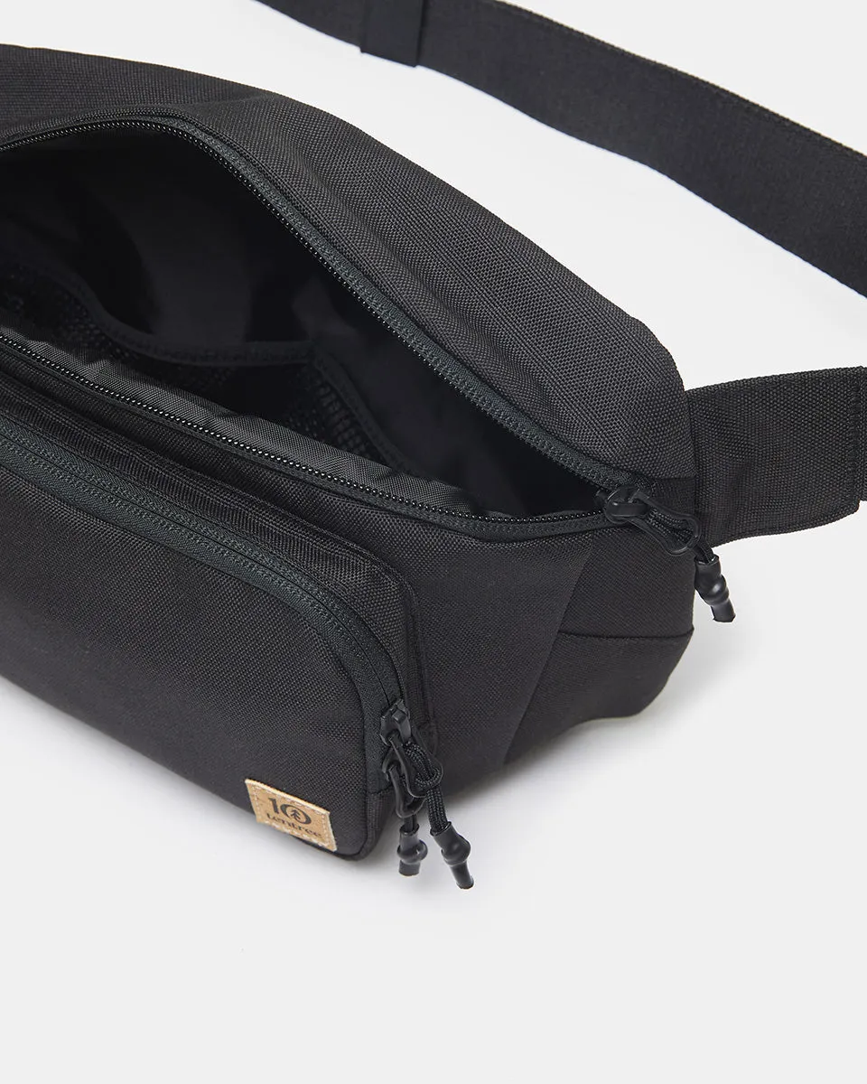 Discovery Hip Pack sold by tentree product image thumbnail 2