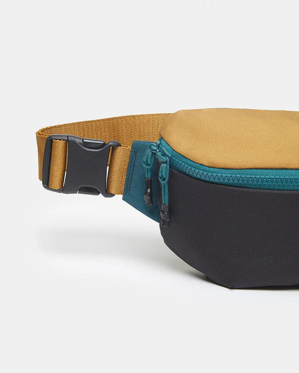 Conway Hip Pack sold by tentree product image thumbnail 4