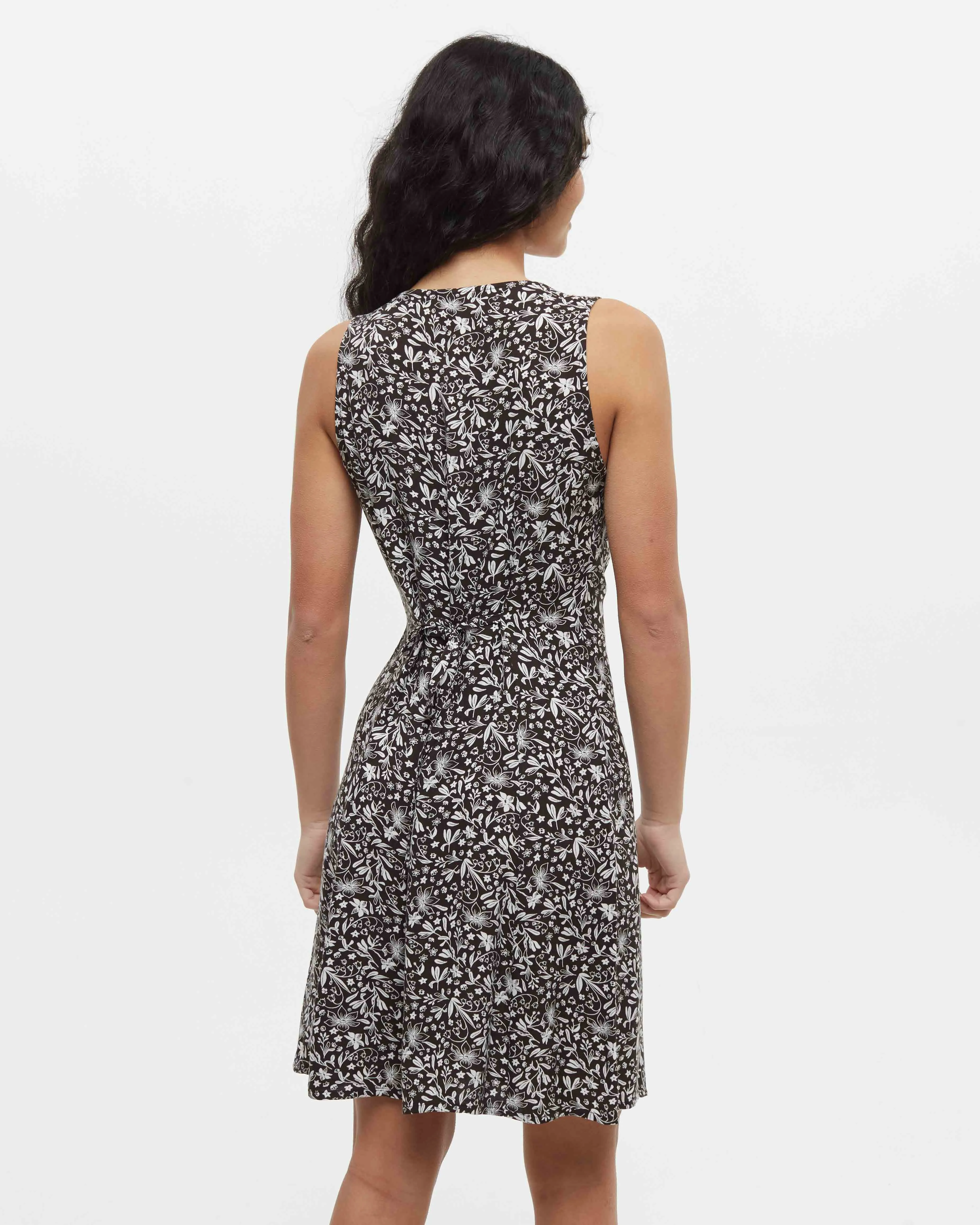 Penrose Dress sold by tentree product image thumbnail 3