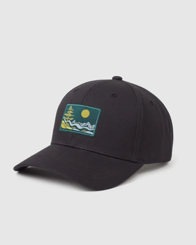 Emerald Edge Elevation Hat made by tentree