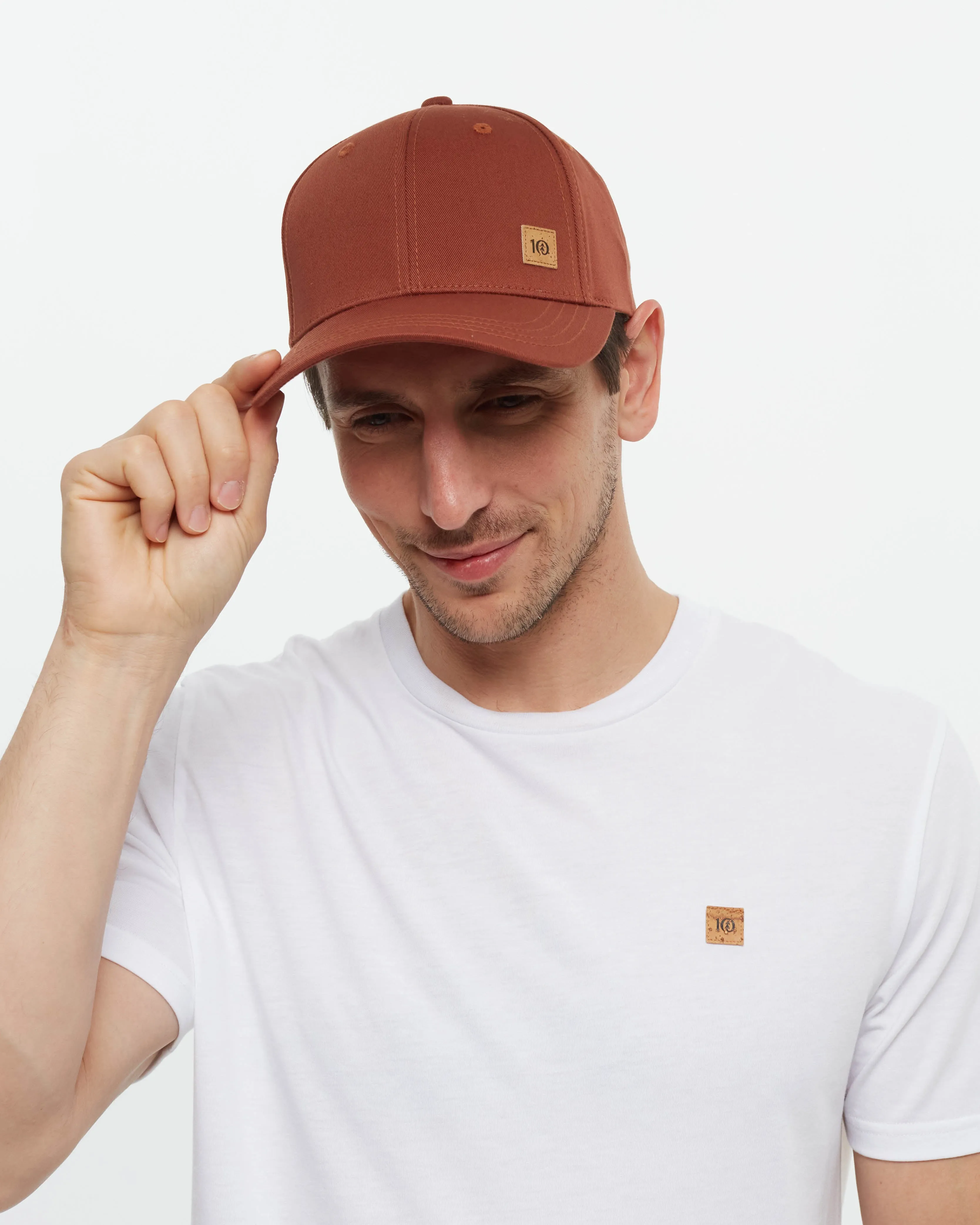 Cork Icon Elevation Hat sold by tentree product image thumbnail 4