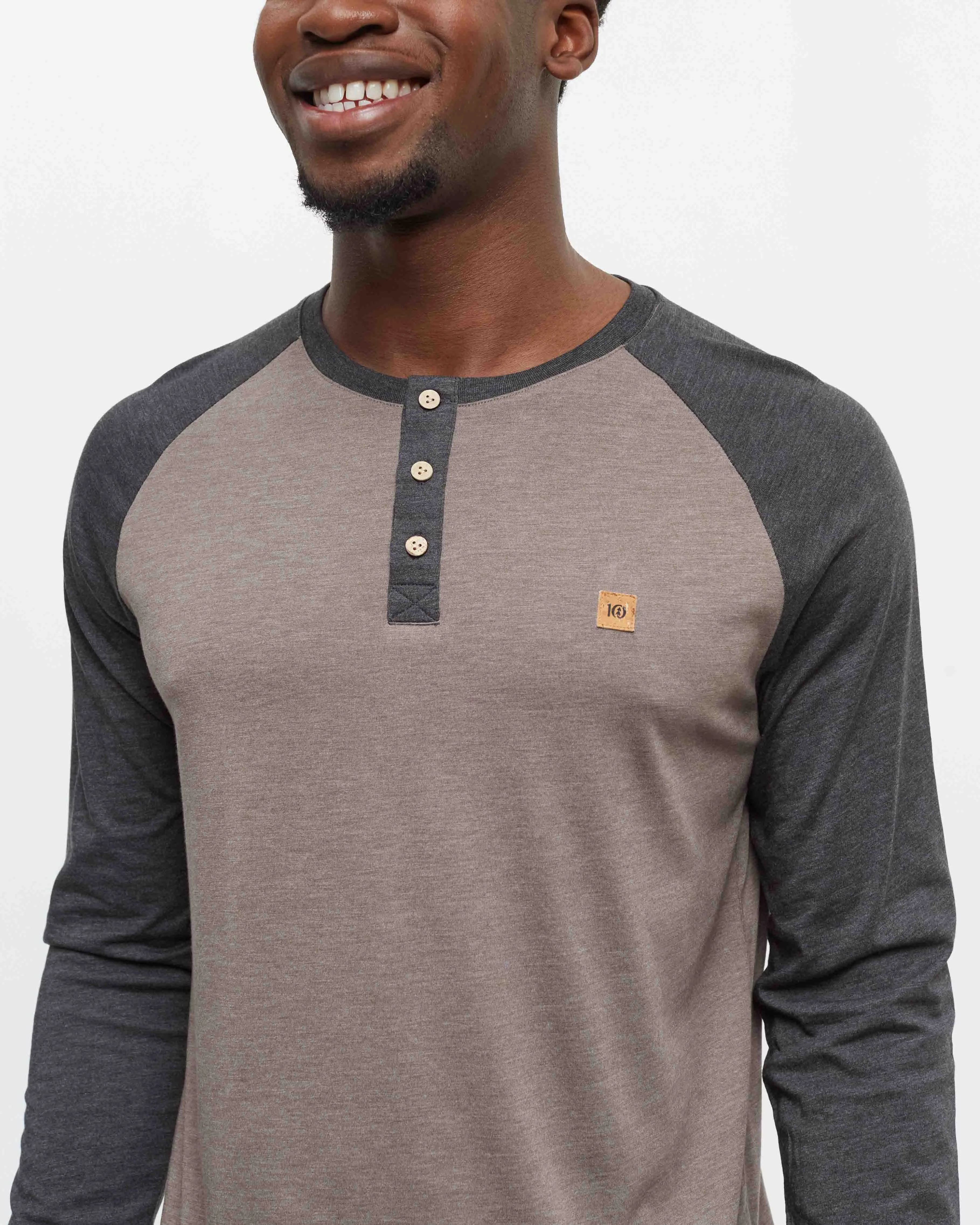 TreeBlend Baker Henley Longsleeve sold by tentree product image thumbnail 4