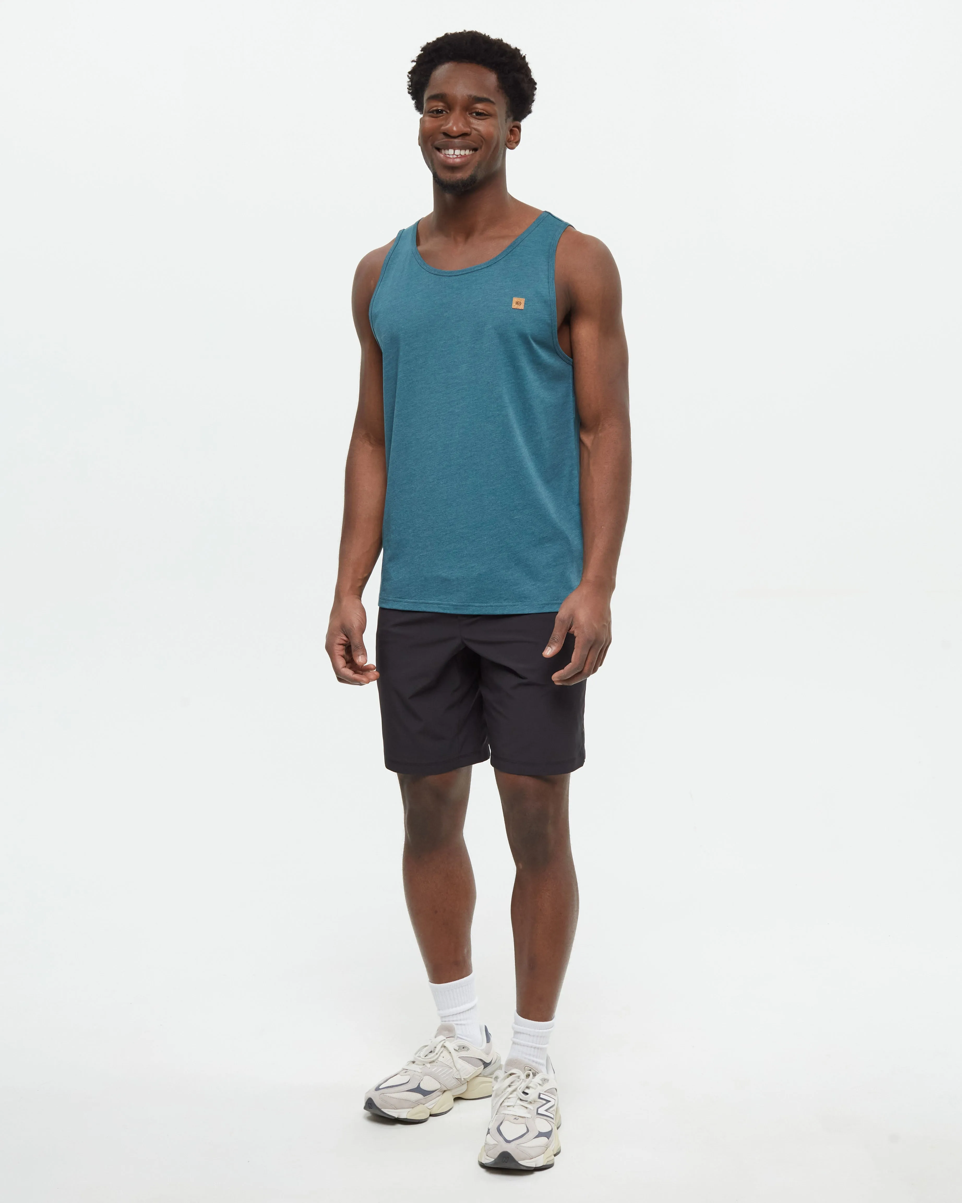 Pender Tank sold by tentree product image thumbnail 2