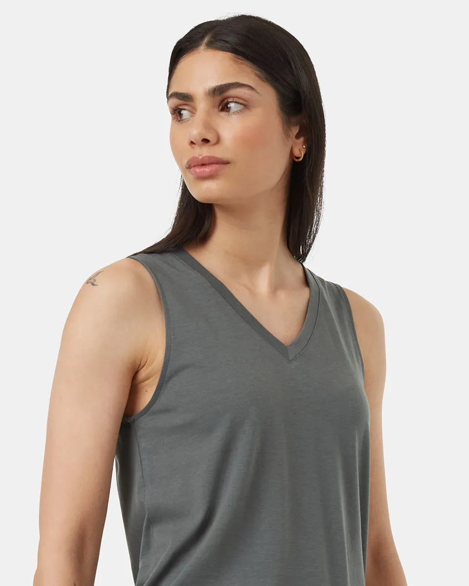 TreeBlend V-Neck Tank sold by tentree product image thumbnail 4
