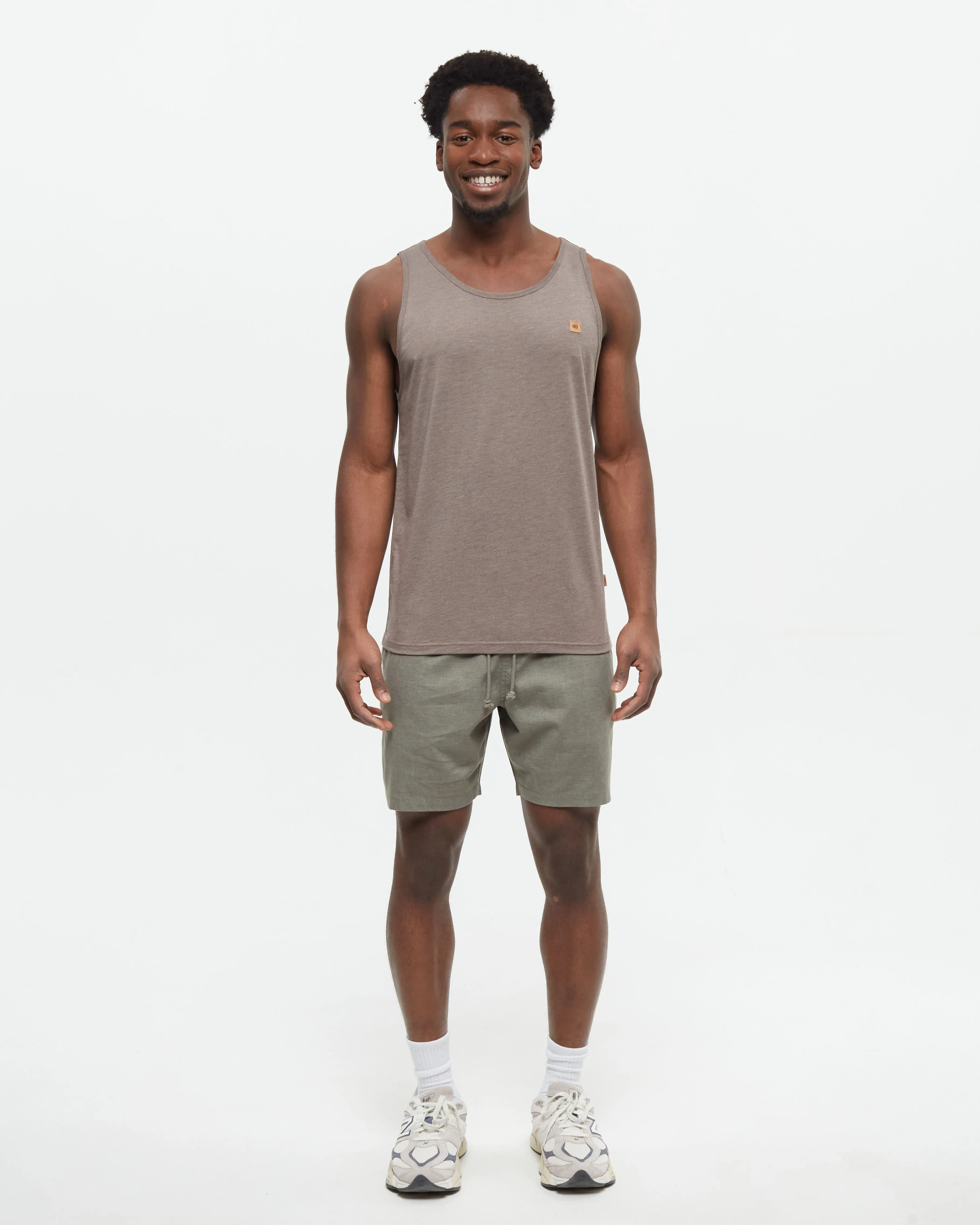 Pender Tank sold by tentree product image thumbnail 2